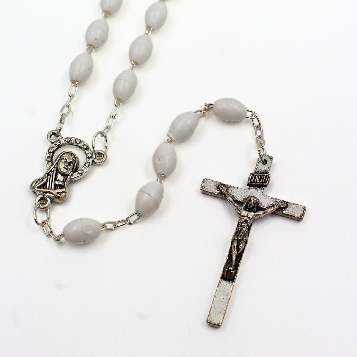 Rozenkrans ketting wit - Italiaans Katholiek Gebedsketting - Witte plastic kralen 6x10mm - Handgemaakt in Italië - Gebedssieraad - 46cm