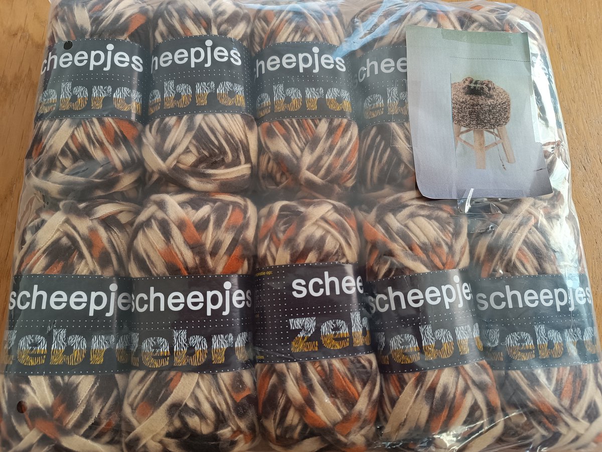 Scheepjes Zebra 10 Bollen 100% polyester per bol 50gr.