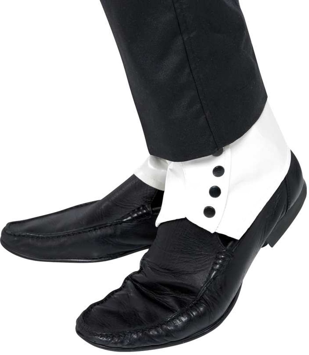 Schoenovertrekken wit met zwarte knopjes