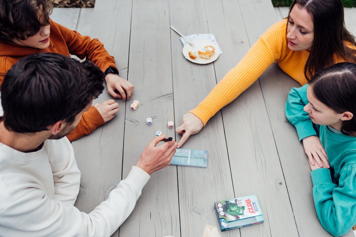 SonstigesYatzy Würfelspiel Train - YTZ-001