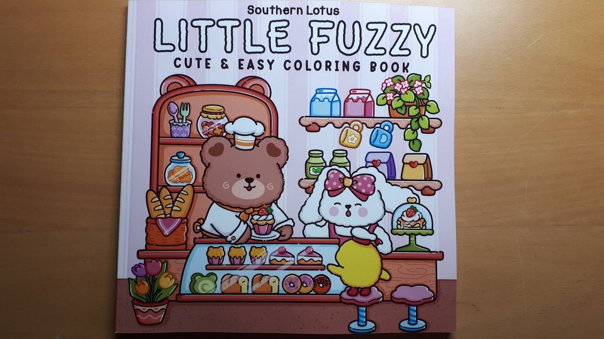 Little Fuzzy - Cute and Easy Coloring Book - Southern Lotus - Kleurboek voor volwassenen en kinderen