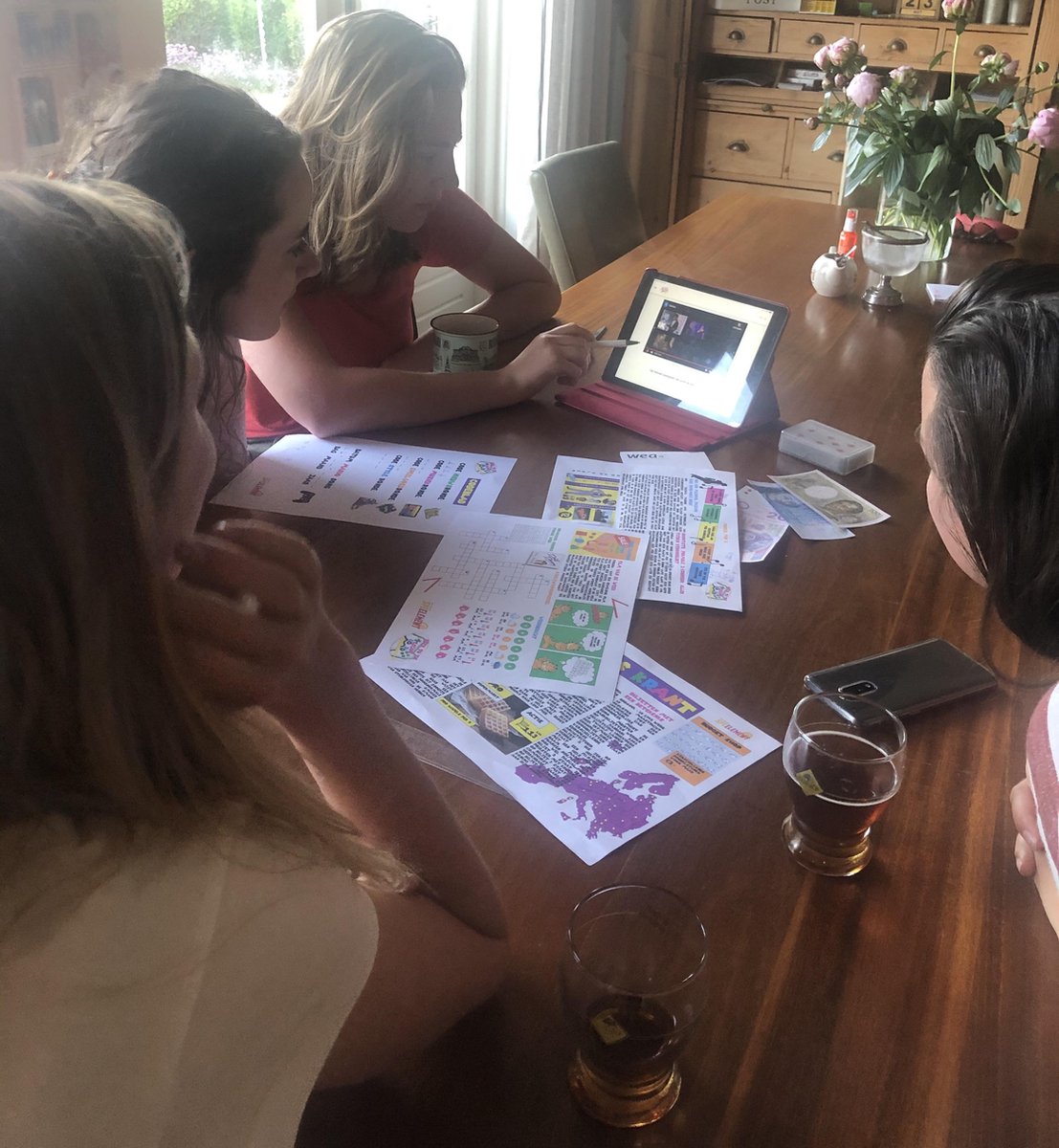 Back to the Escape! 80s & 90s spel