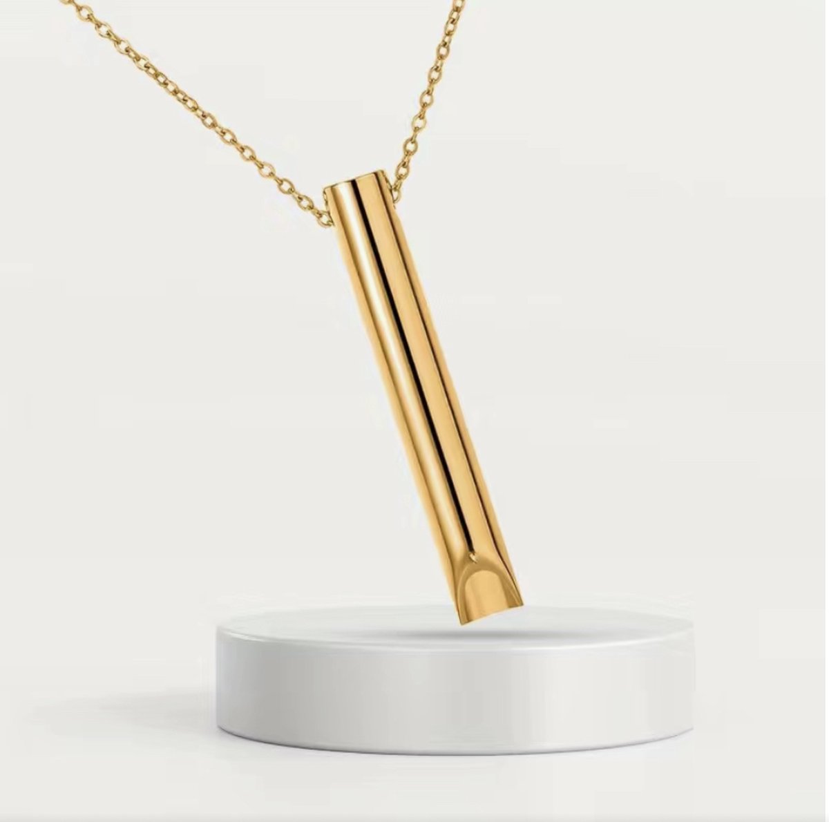 Ademketting Goudkleurig - Angstfluitje - Hyperventilatie Hulpmiddel - Mindful Ademen - Adem Meditatie -Anti Hyperventilatie Ketting