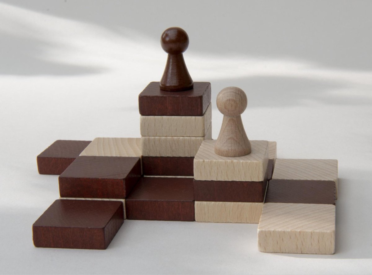 Volterra - Tactisch spel 2p.