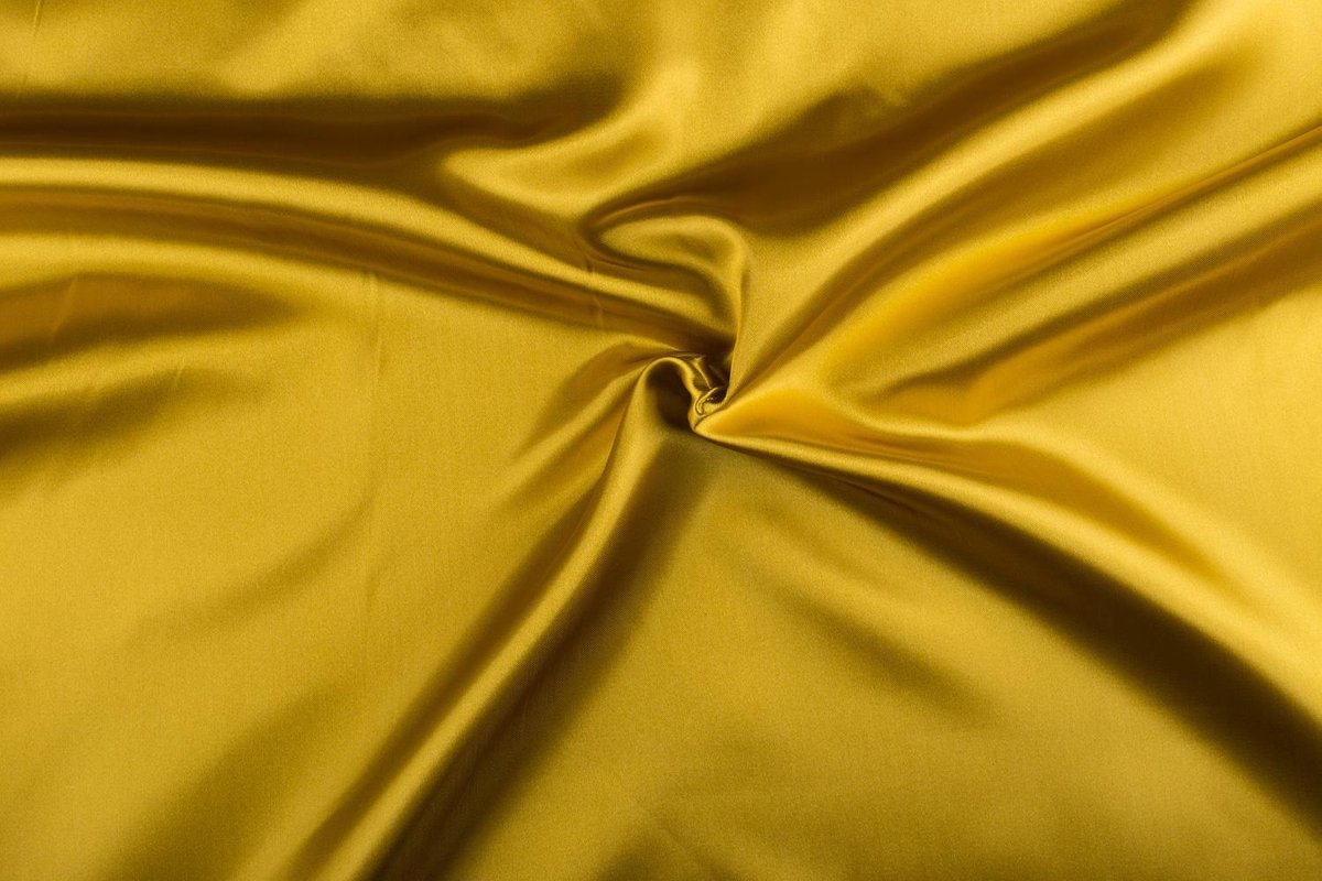 Satijn op rol (50m) Decoratie / Carnaval / stof per meter - Aankleding / stoffen op rol kopen - Goud