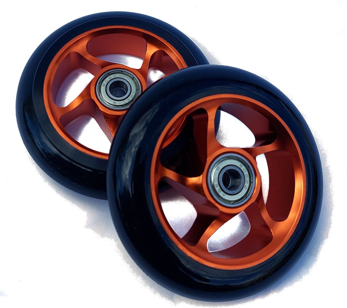 stuntstep wielen set aluminium 100 mm met abec9 lagers oranje