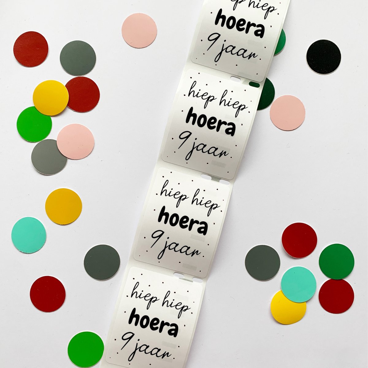 Hoera 9 jaar traktatiestickers (30 stuks)