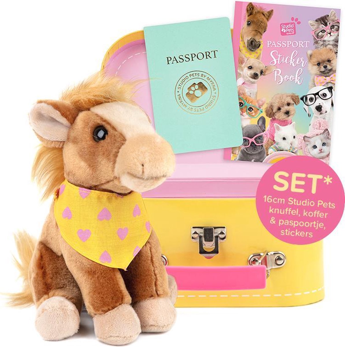 Studio Pets - paardje Milly 16cm + koffer en stickerboek