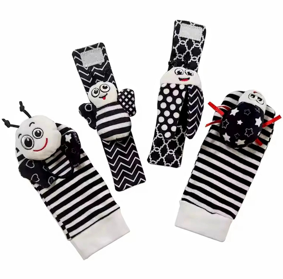 4-delige baby rammelaar set met 2 polsbandjes en 2 sokjes zwart/wit - baby - kraamcadeau - rammelaar - babyspeelgoed