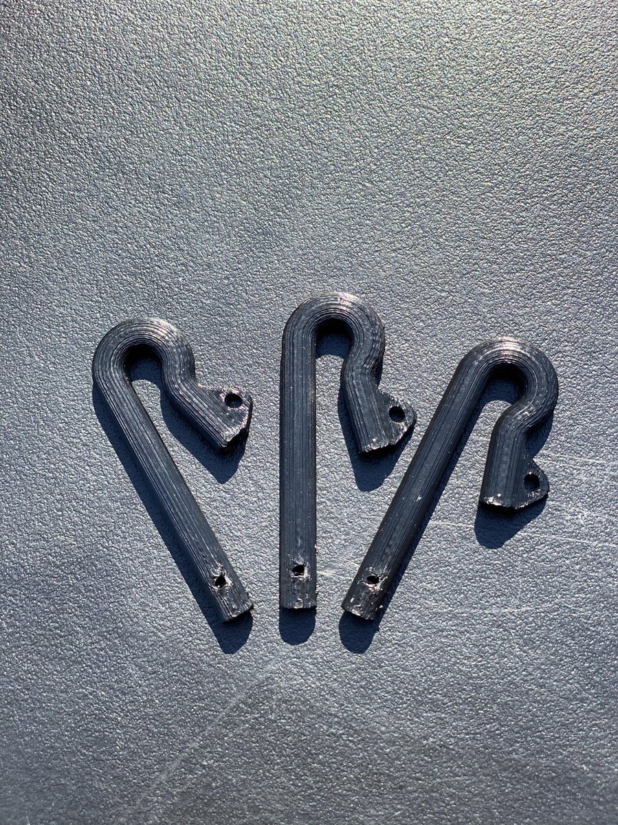 TEAM-B  adtriet - rietsnorkel - rietbak - rietadt - spiesbak - bierrietje - rietadt riet - sleutelhanger - Rietadje - multitool- Adtrietje