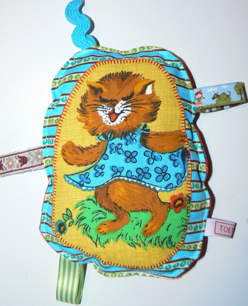 Toetie & Zo Handgemaakte Knuffel - Poes - Retro - Multi - Labeldoek - Speelgoed - Baby - Kind