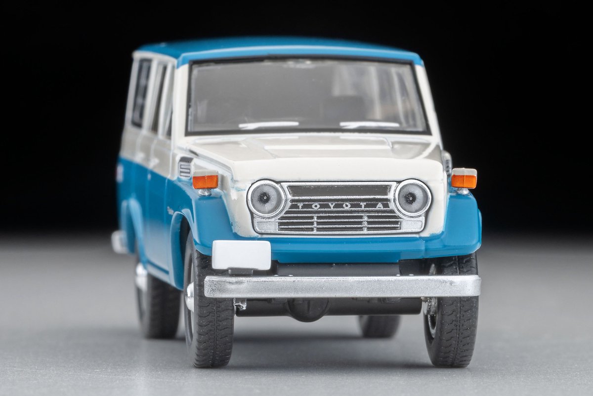 Tomica oyota Landcruiser FJ56V 1:64 Two-Tone Youngtimer