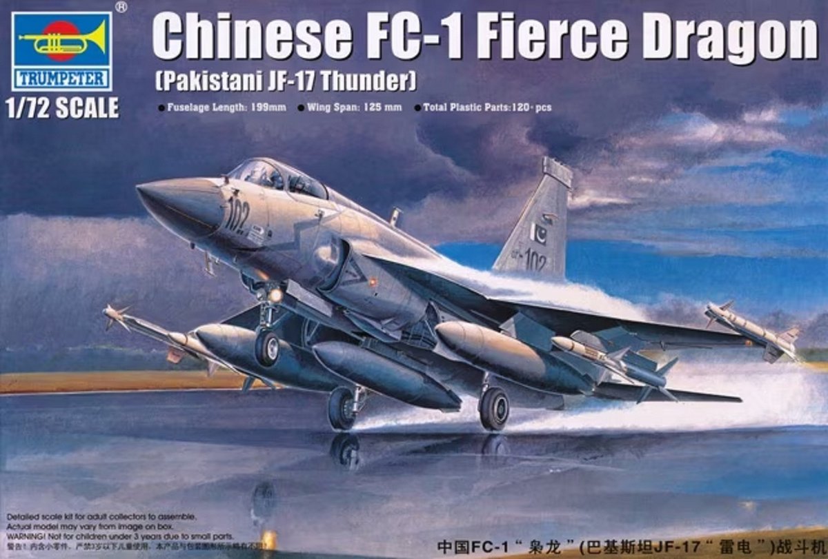 Trumpeter Modelbouwpakket Militaire voertuigen - 01657 Chinese FC-1 Fierce - Pakistani JF-17 Thunder Plastic - 1:72 -