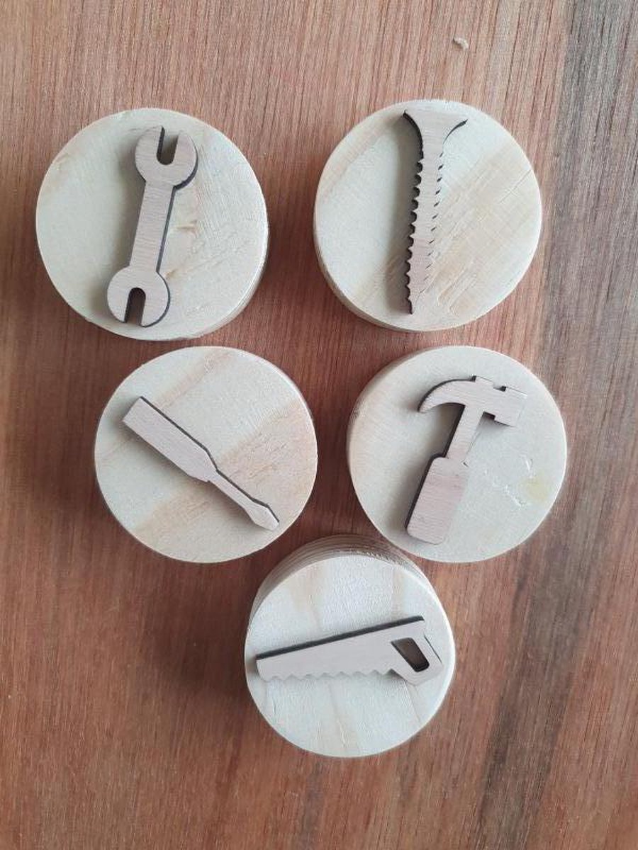 Zand en klei stempels - Gereedschap - Hamer, Zaag, Schroevendraaien, Schroef, Sleutel - Sensory play - Speelzand - Montessori - Vormen - Zandstempels - Kleistempels - Stempelen