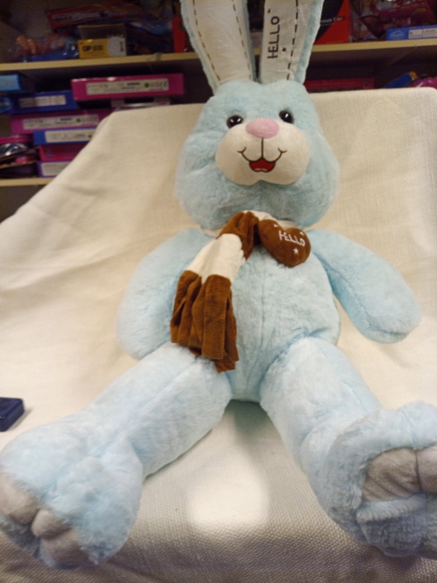 Supermooi en super zacht konijn reuzegroot ca 90 cm kleur is blauw