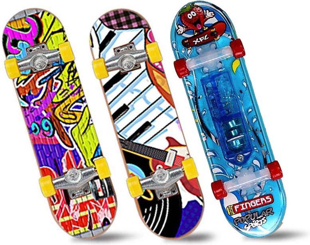 Fingerboard - 3 stuks - 2 vingerskateboards en 1 met licht - vinger skateboard - mini skateboard