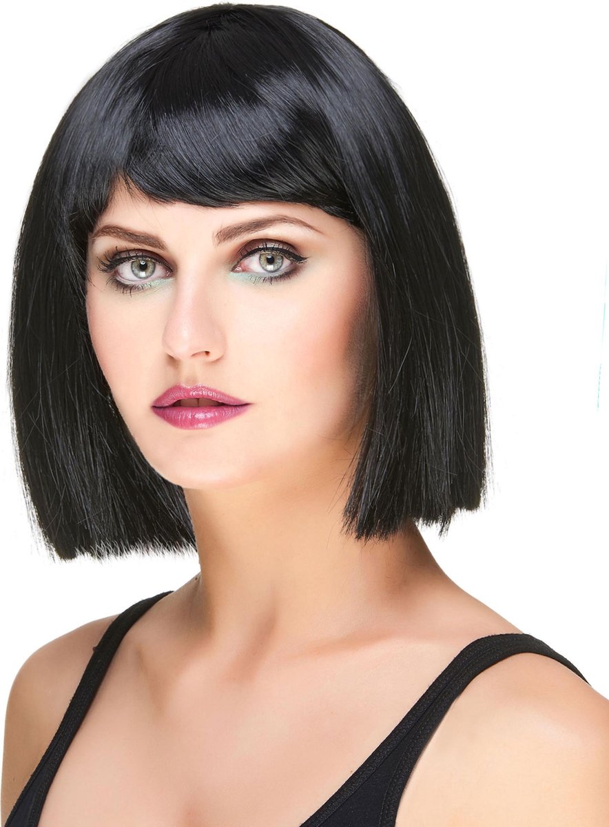   - Zwarte pruik met pony voor vrouwen
