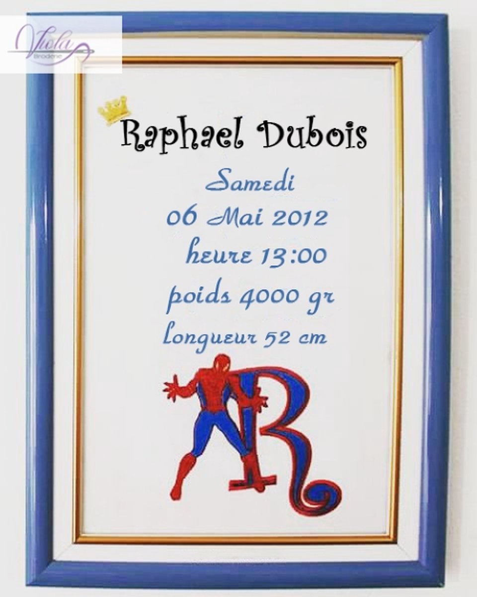 Persoonlijk cadeauborduurwerk in een frame met het karakter van Spiderman 25x30cm/ Personalized gift embroidery frame with character of Spiderman 25x30cm