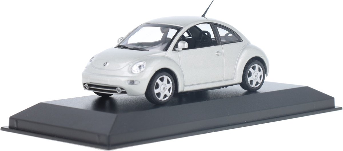 Volkswagen New Beetle 1998 - 1:43 - MaXichamps