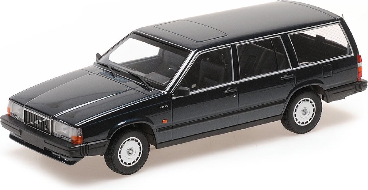Volvo 740 GL Break 1986 - 1:18 - Minichamps