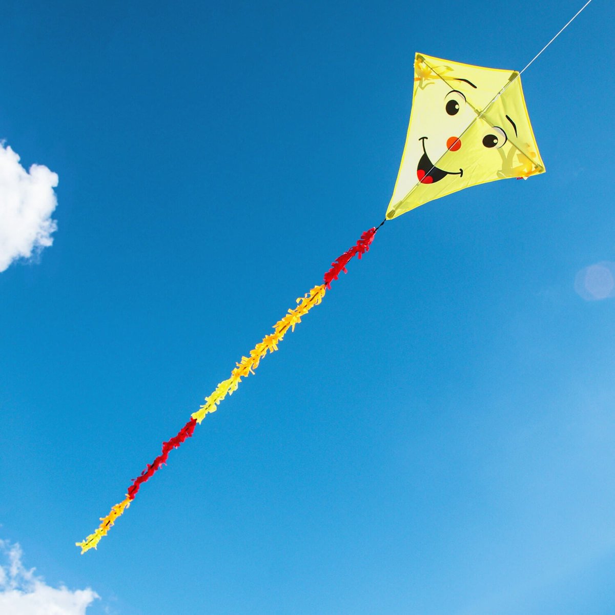 Kindervlieger Wolkensturmer Eddy Smile Yellow 1172 Geel 75 x 75 cm