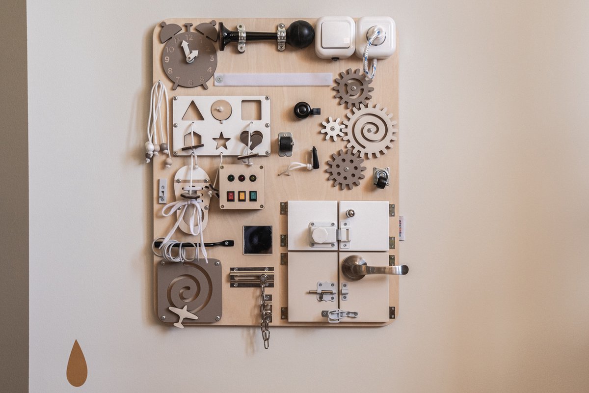 Activiteitenbord Boho Premium PLAY- wandbord - manueel bord voor kinderen