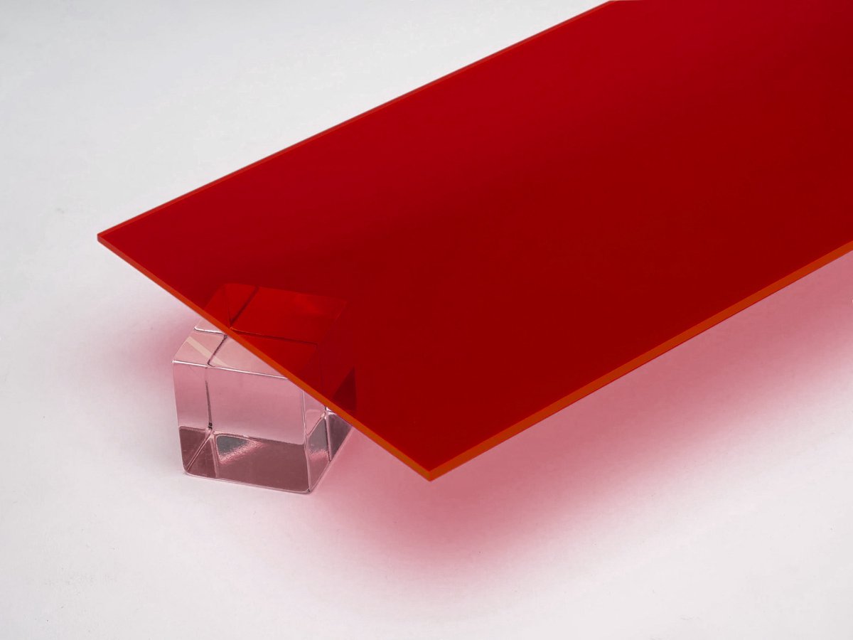 Acrylaat (PMMA) basisplaat (transparant rood, 50x30 cm, 3 mm dik)
