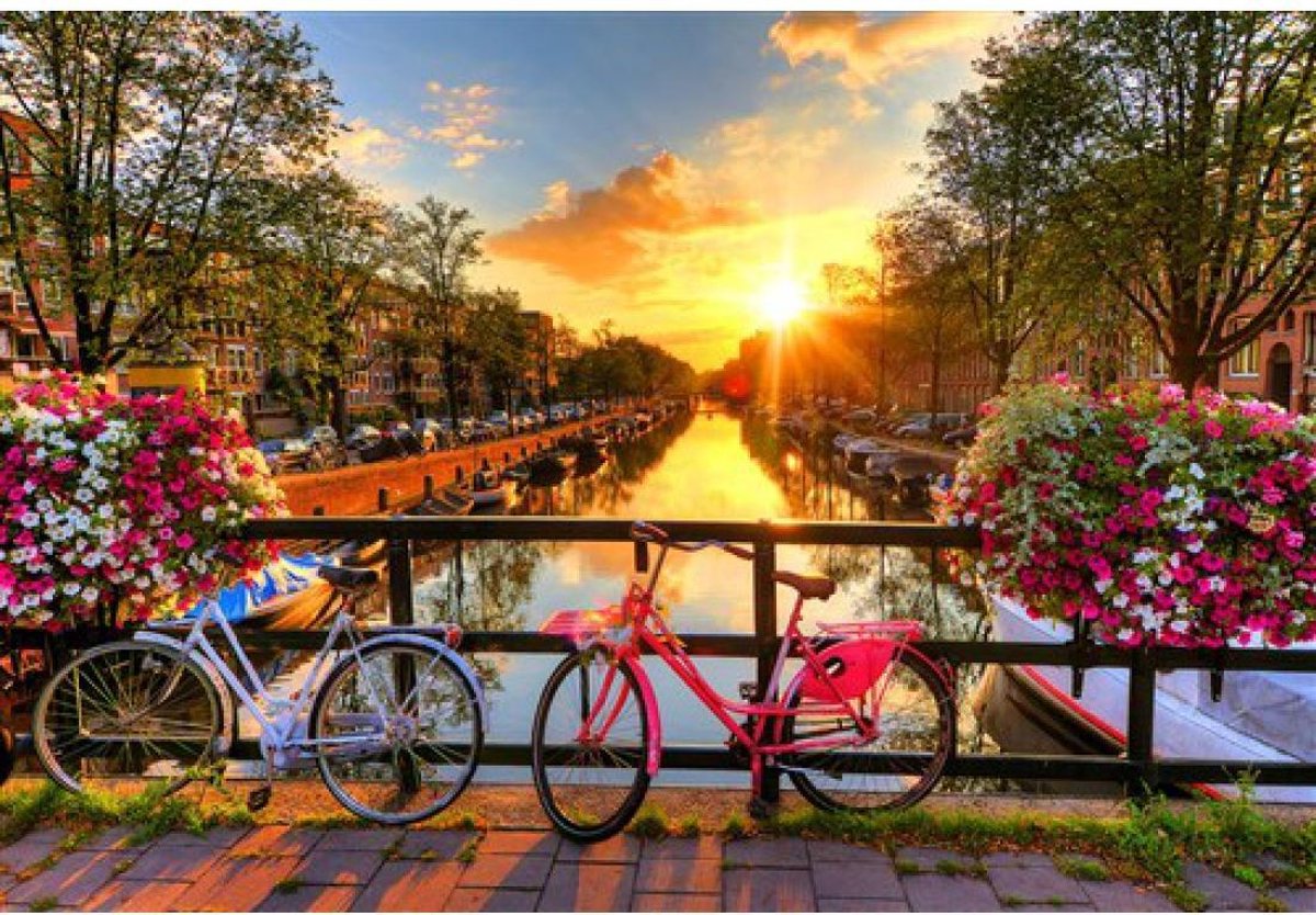 Wooden City - 2in1 Houten Legpuzzel - Bikes in Amsterdam - 37,5x25,4cm