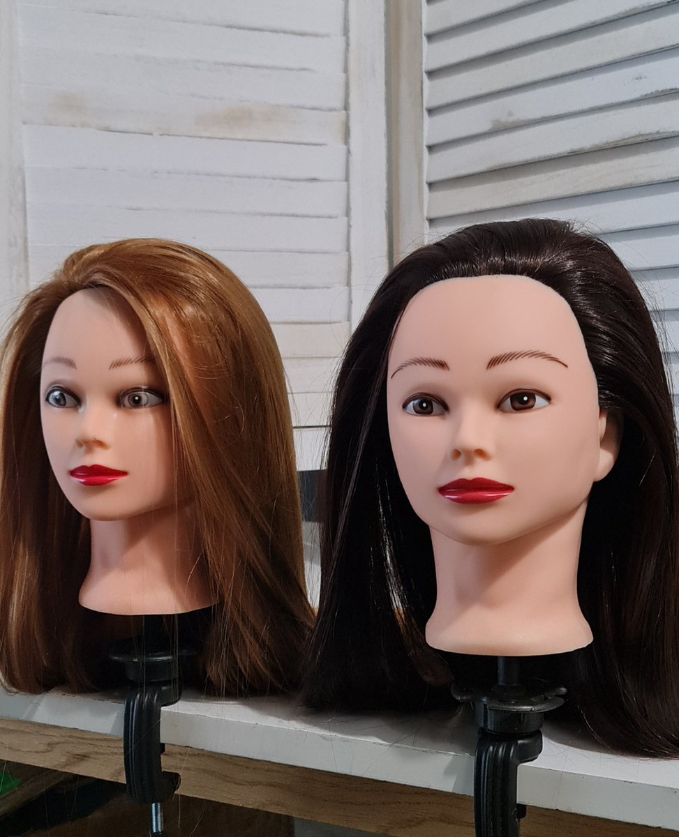 2 x Oefenhoofden Kappershoofden met 2 x tafelklemmen. 60 cm lang haar Oefenhoofd Kaphoofd Oefenpop Trainingshoofd met synthetische haar