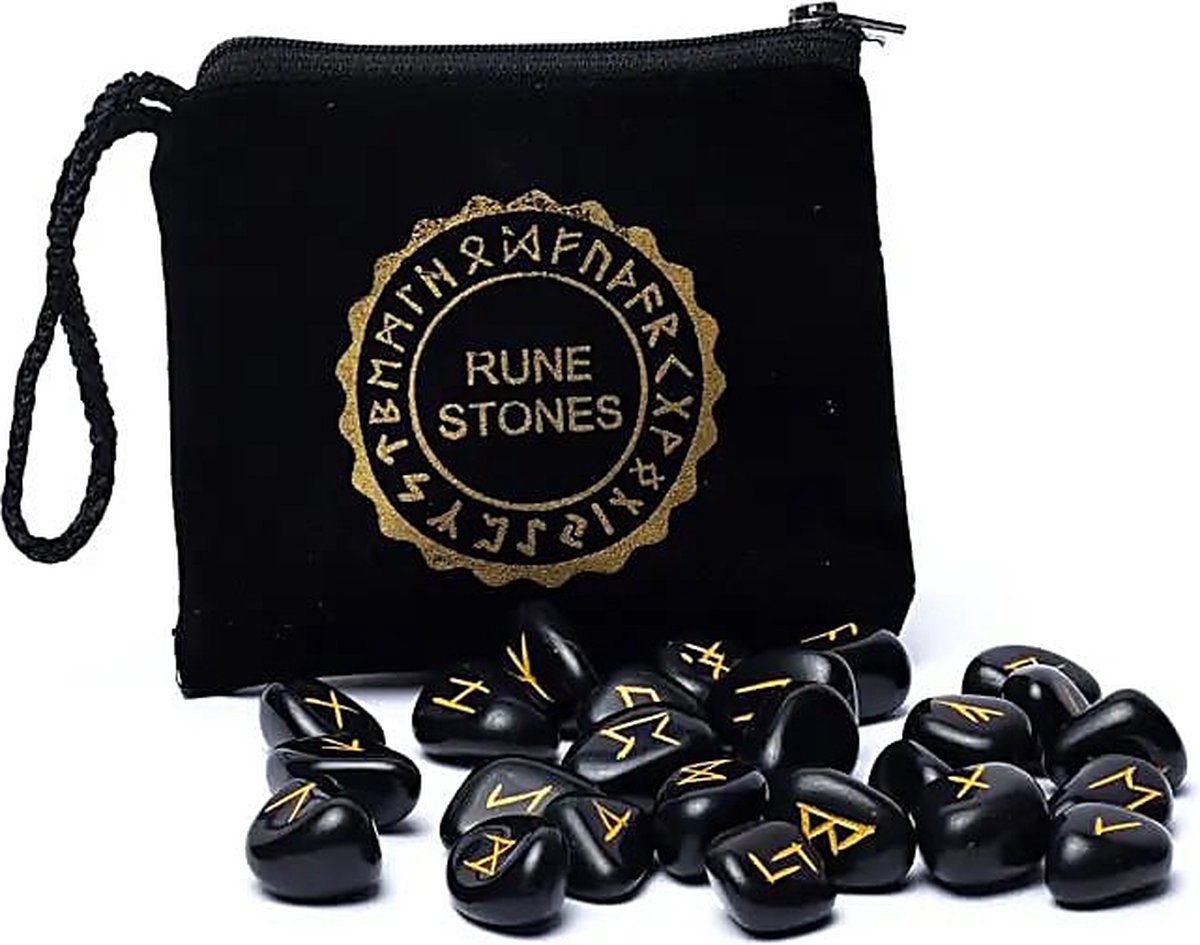Runen Orakelset van zwarte agaat in fluwelen tasje