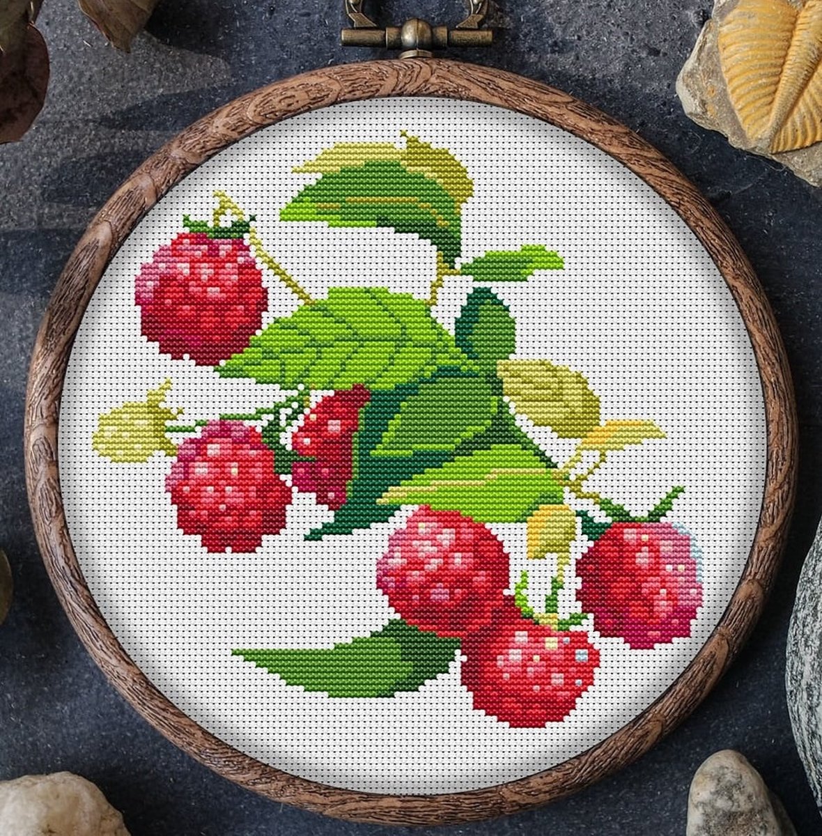 Borduurpakket APS - Raspberry - Framboos - telpatroon om zelf te borduren - geschikt voor beginners