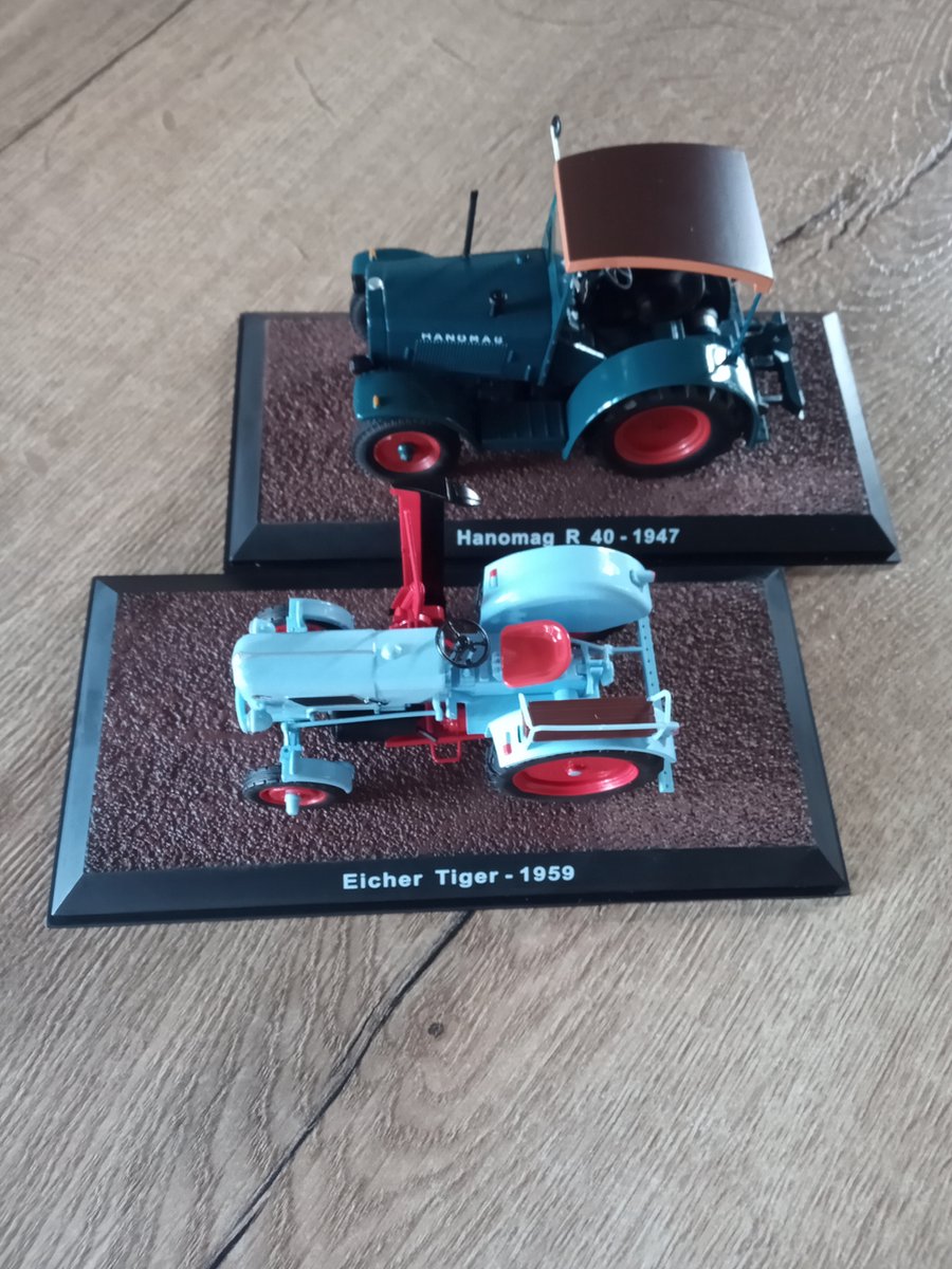 Eicher Tiger , Hanomag R 40 2 x Tractor , 1 - Eicher Tiger - 1959 Edition Atlas , 2 - Hanomag R 40 - 1947 Edition Atlas , 2 x Mint in Box , Prachtig Tractoren Pakket , Gratis Verzending