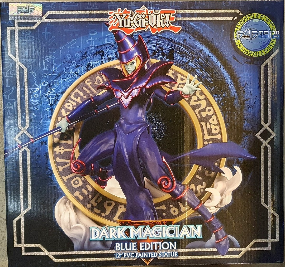 Yu-Gi-Oh Dark Magician Blue Edition - 29x30x17cm - First 4 Figurines