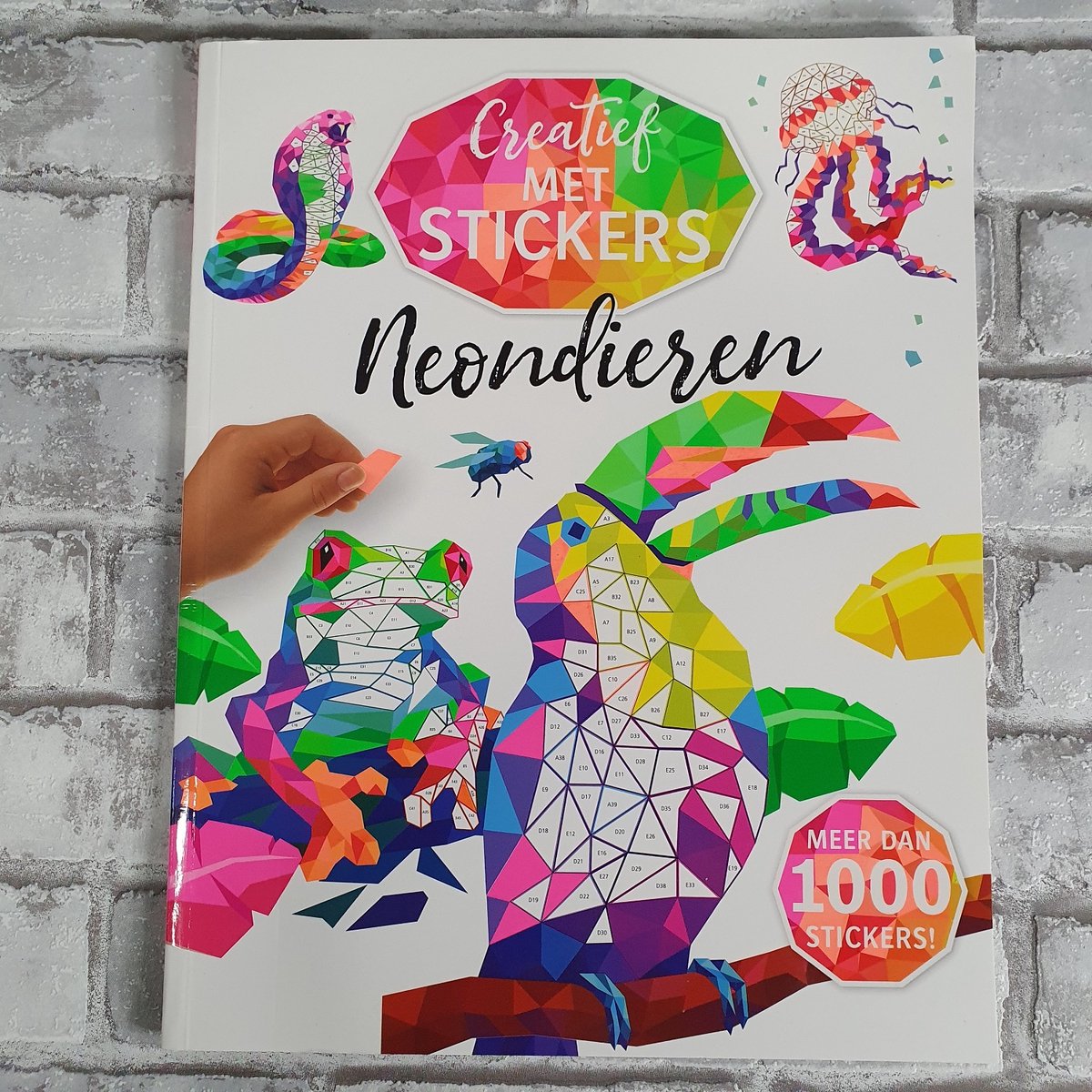 Creatief met stickers - Neon dieren -   - Creatieve stickerkunst