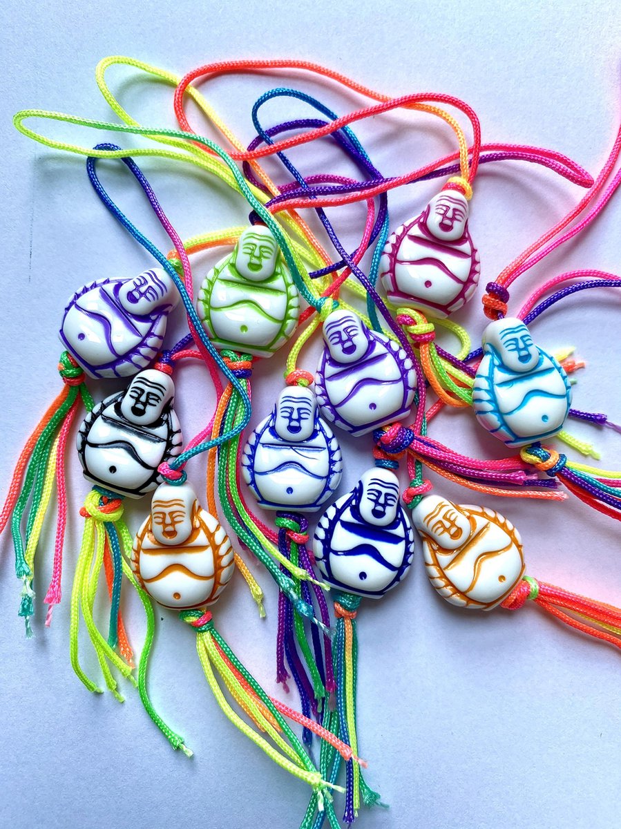 Gelukspoppetjes Boeddha in diverse kleuren 10 stuks