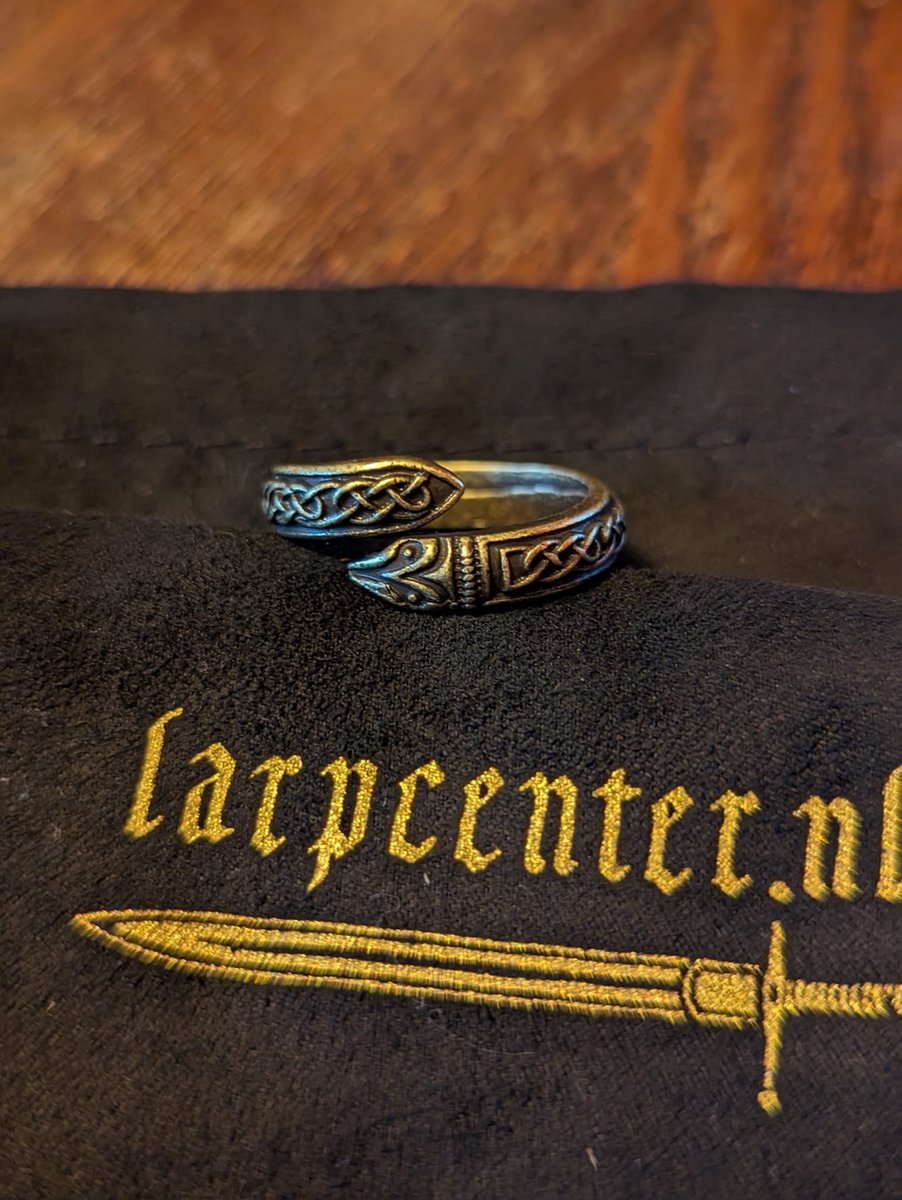 Viking ring - bronskleurig - carnaval - viking - one size fits all - viking - larp - middeleeuwse ring - piraat - verstelbaar