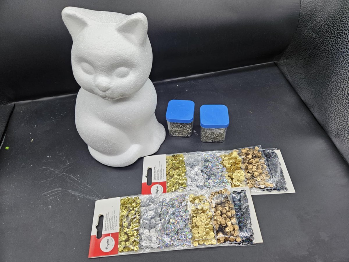 Piepschuim Kat voor te pailletten - volledig pakket - Kat - 23 cm Hoog
