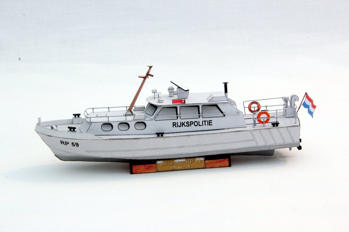RP 59, politievaartuig, grijs uitvoering 1/87