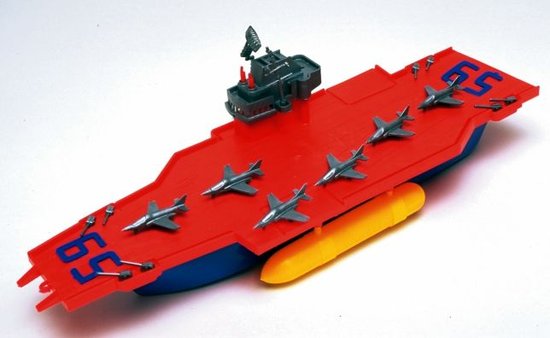 Giplam Vliegdekschip - Plastiek