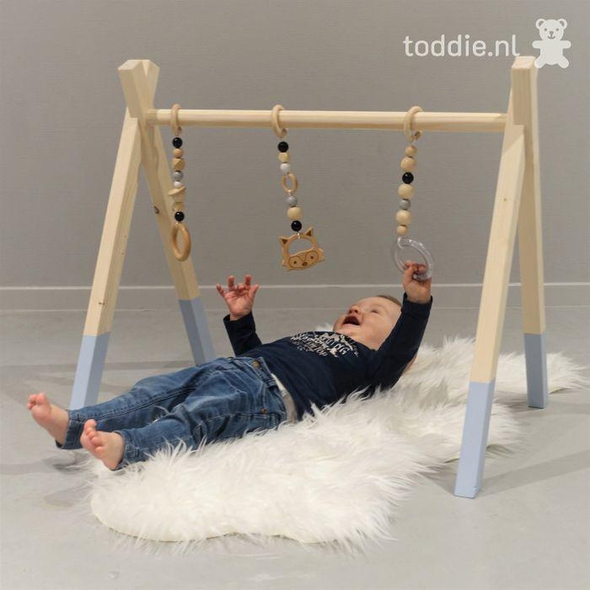 Houten babygym Blauw, zonder hangers (apart verkrijgbaar), Tipi vorm massief hout