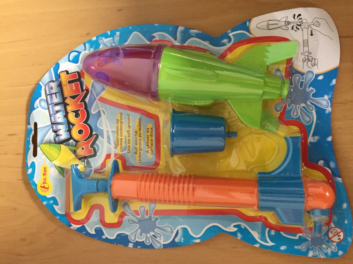 Water rocket