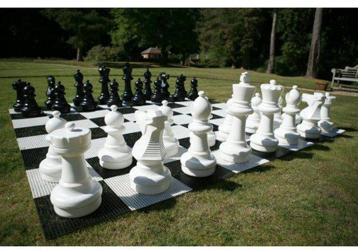 Tuin Schaken Groot - Kunsstof - tot 64 cm hoog