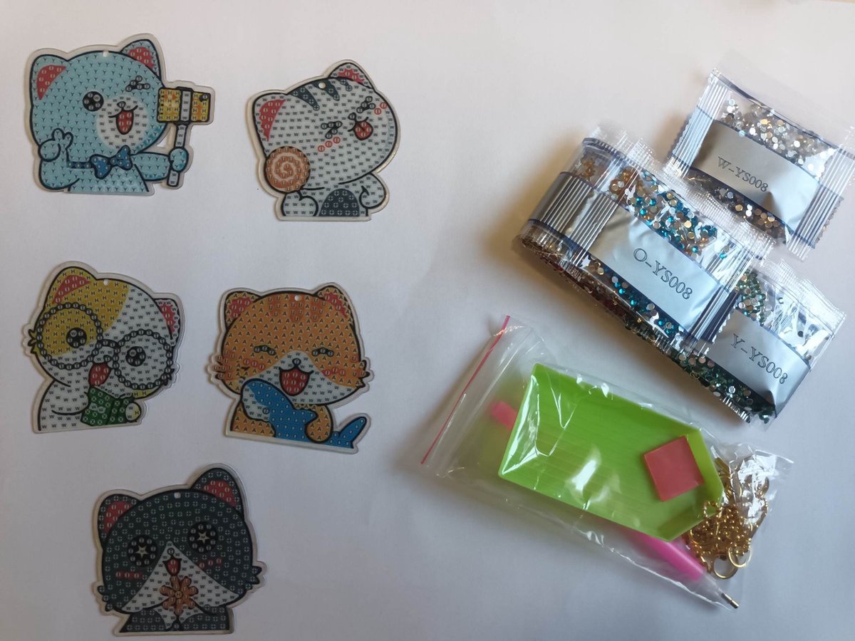 Diamond Painting Sleutelhangers - Maak zelf de Mooiste sleutelhanger - Grappige poezen - 5 stuks