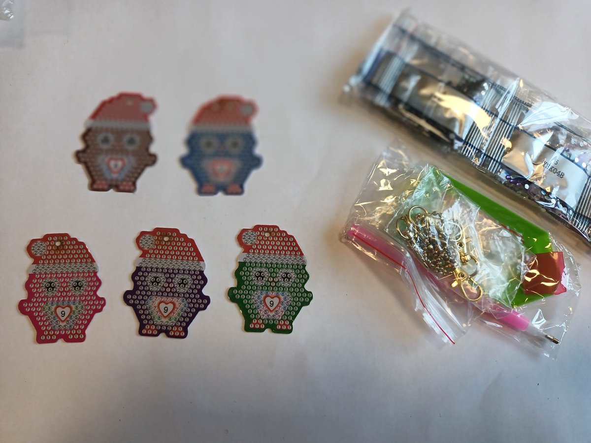 Diamond Painting Sleutelhangers - Maak zelf de Mooiste sleutelhanger - Kerst figuurtjes - 5 stuks