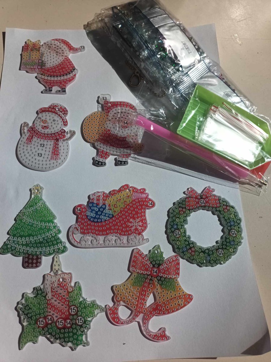 Diamond Painting Sleutelhanger - enkelzijdig te beplakken - 8x sleutelhanger kerst 67